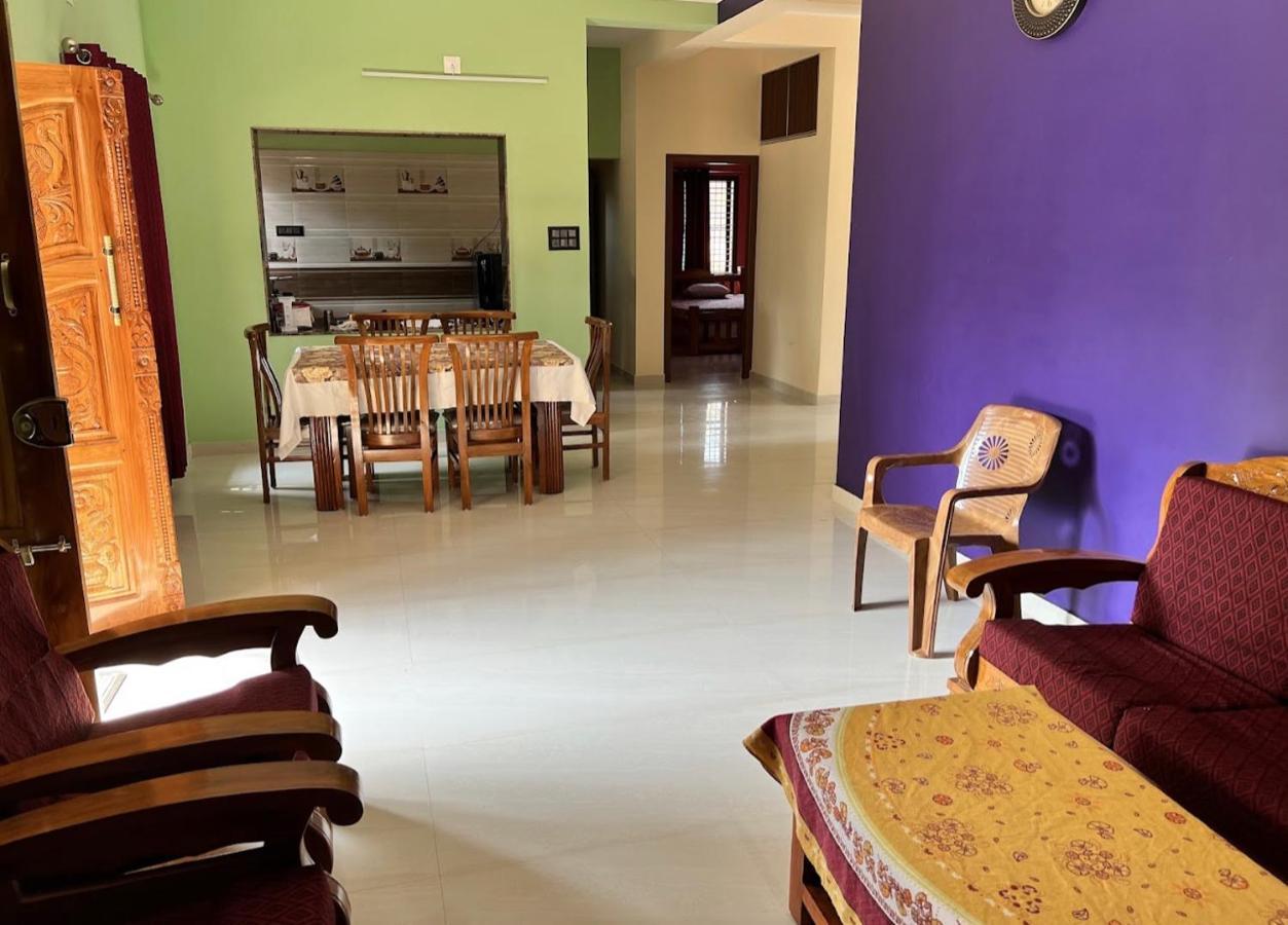 Indira Homestay Mangalore Exterior photo