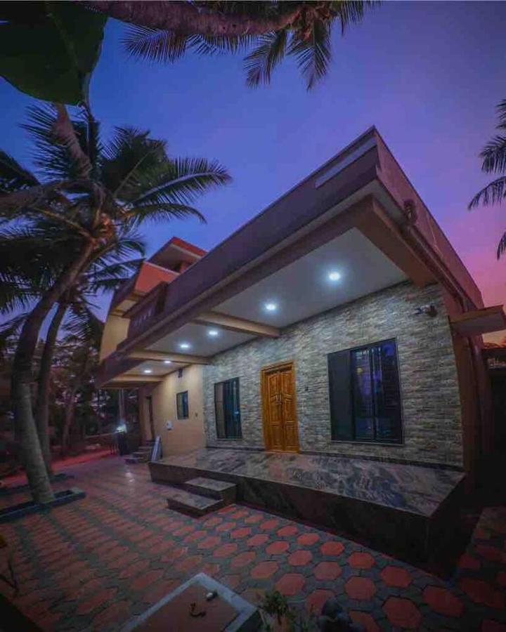 Indira Homestay Mangalore Exterior photo